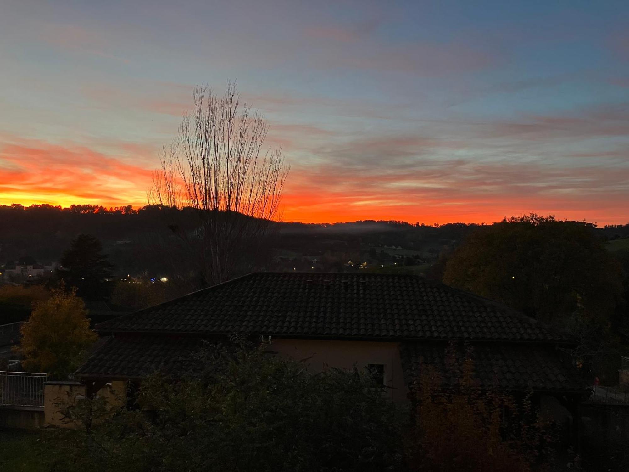 Le N4 Des Hauts De Sarlat, Clim Piscine Parking Екстериор снимка